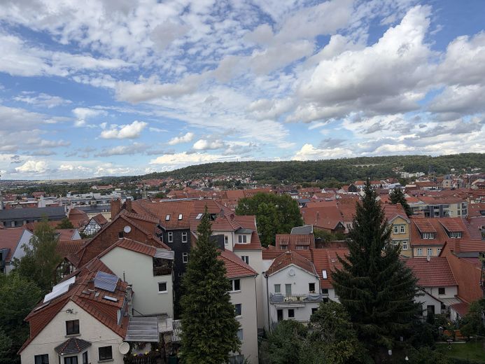 Eisenach Südviertel 5ZKB ab sofort; und die Küche ist auch schon drin – Blick aus dem Fenster