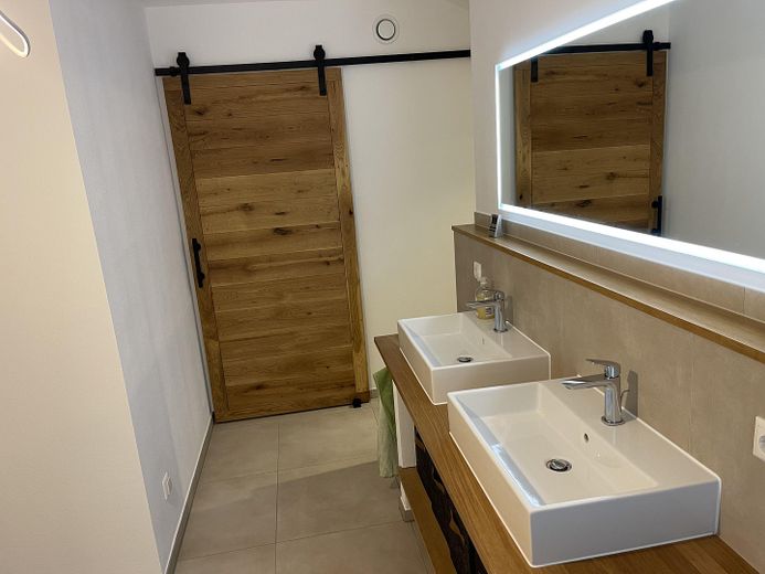 Bad OG, Tür zum HWR