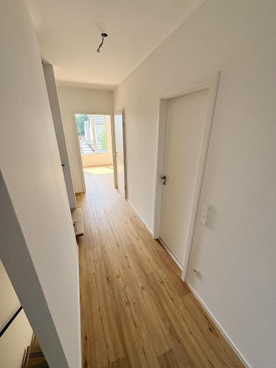 ERSTBEZUG 145qm Familienfreundliche Neubauhaus mit 2 Stellplätzen nähe U2 Röthenbach – Foto 15