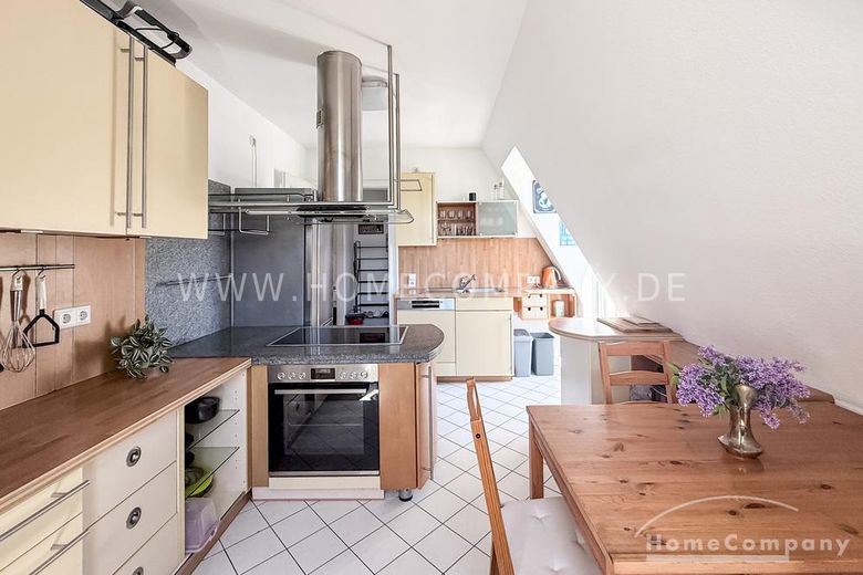 22801 HomeCompany Dresden Möbliert/Furnished 3-Zimmer Maisonette Wohnung in Dresden-Striesen mit Balkon max. 3 Personen – 7a082cab4fbc351e92334abca3c30b473b1545f0.jpg