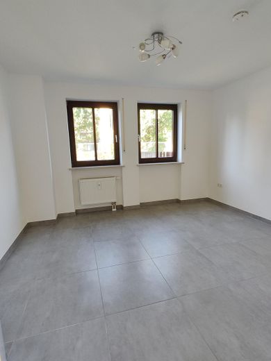 79m² Wohn-/Nutzfläche | Provisionsfrei | 3 Zimmer Maisonette Gartenwohnung | sofort bezugsfrei – Schlafzimmer-1