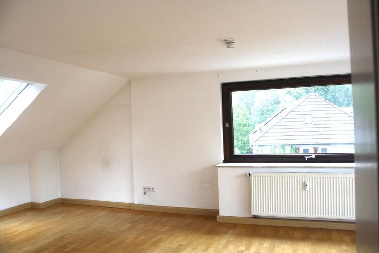 Мансардна квартира в найкращому місці біля міського парку – Wohnzimmer