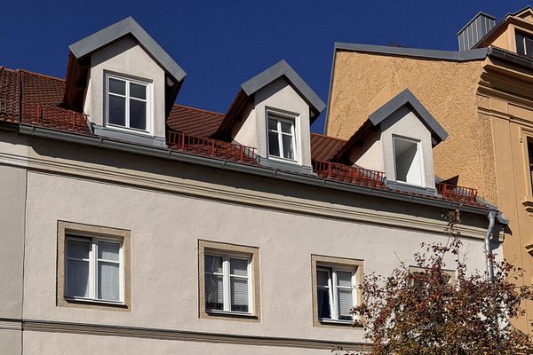 Accogliente appartamento mansardato di 1,5 locali a Hemau