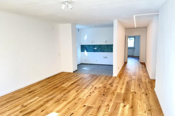 Moderno appartamento di 3 locali sul Lago di Costanza – con balcone e accesso al giardino