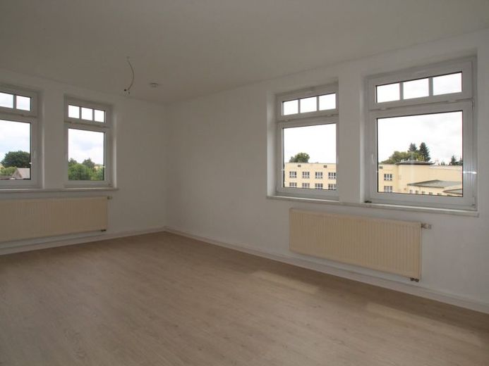 Schöne helle Wohnung mit Dusche und Wanne... – Foto 1