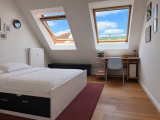 Provisionsfrei: Wohnen über den Dächern Berlins - stilvoll, lichtdurchflutet & außergewöhnlich ruhig – Kinder- Gästezimmer