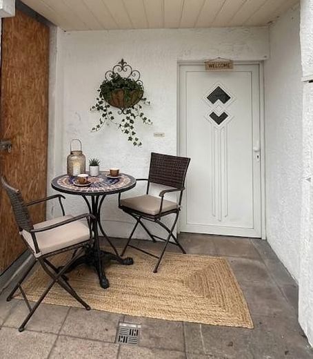 Helle 3-Zi.-Wohnung (72m²) mit EBK in Weil der Stadt-Merklingen – Ideal für Paare & Singles – Foto 1