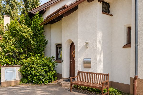 Eigenes Haus statt 3-Zimmer-Wohnung – Garten, Stellplatz, ausgebauter Keller, kein Hausgeld (privat)