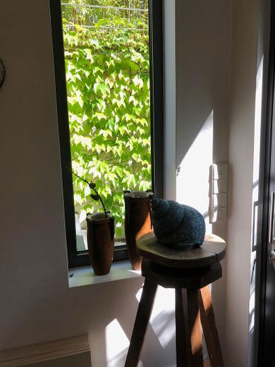 Sonniges Reihenendhaus mit Atelier - ruhige, familienfreundliche Lage, Garten & Blick über Skyline – Atelier