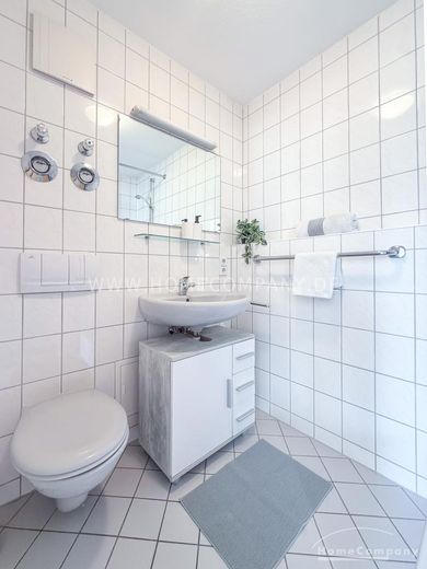 23447 HomeCompany Dresden Möbliert/Furnished Studio Apartment in Dresden mit Balkon Nähe Universität max. 2 Personen – 0ae4f18e5692f746be1d1991002708e4fecd8c29.jpg