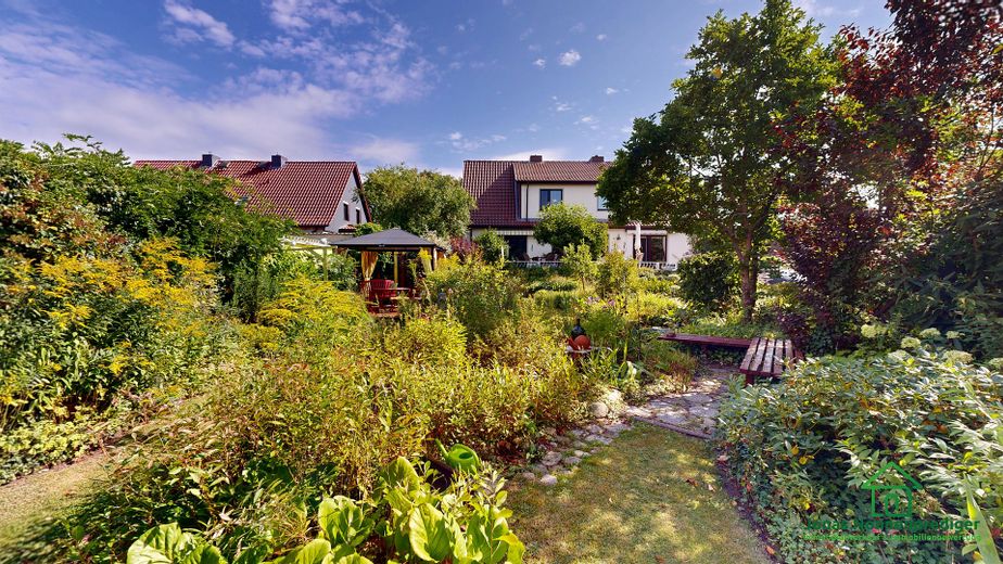 Doppelhaushälfte mit Garten - für den Käufer provisionsfrei – Foto 16
