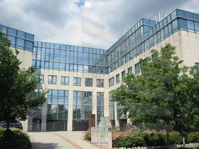 KLE!N - bez prowizji - lukratywna powierzchnia biurowa w Neu-Isenburg – Zdjęcie 1