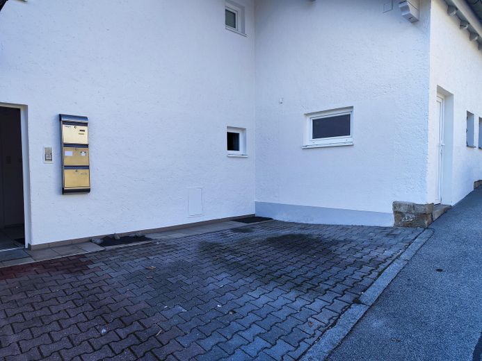 Über den Dächern von Deggendorf - renoviert - bezugsfrei - zentrumsnahe Höhenlage Nähe Klinikum – Foto 24