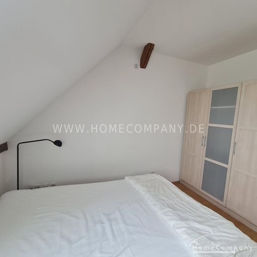 Schöne 2 Zi.Whg., 1. OG, Balkon. – 150ddb55aaf09babb4fd09bb979c5bdadcd14f4a.jpg