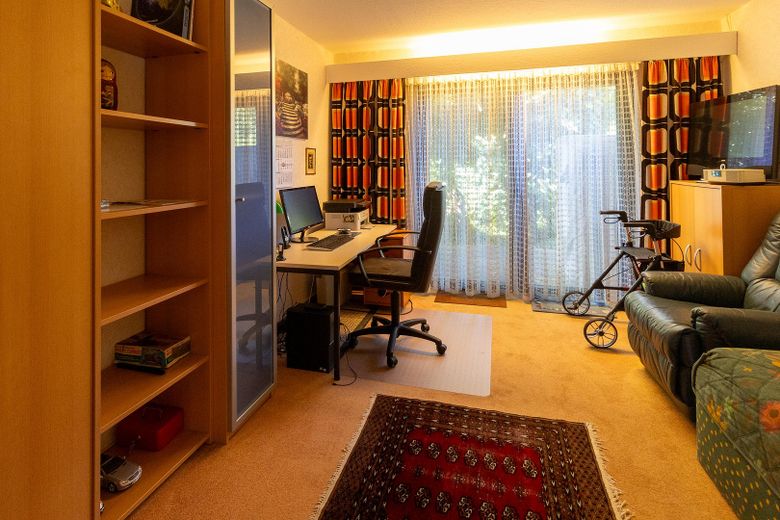 bungalow dal design moderno – Büro oder Kinderzimmer