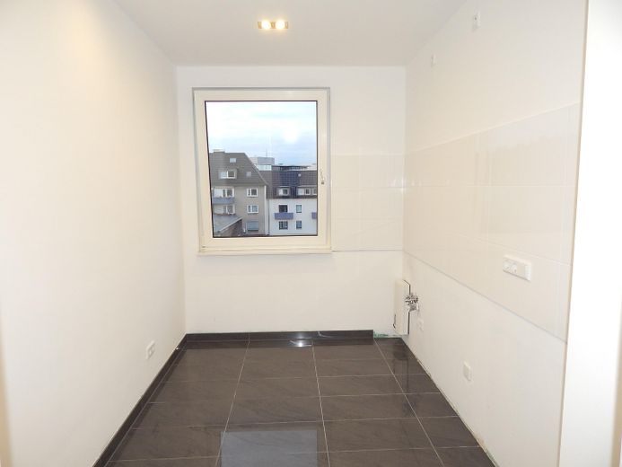 Rüttenscheid Annastr., elegante Wohnung, 2. Etage – Foto 2