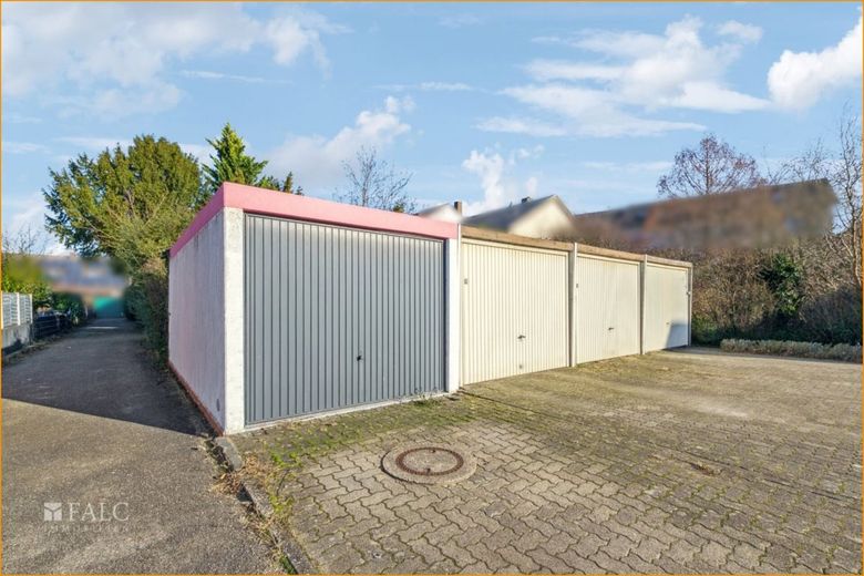 Ihre Garage