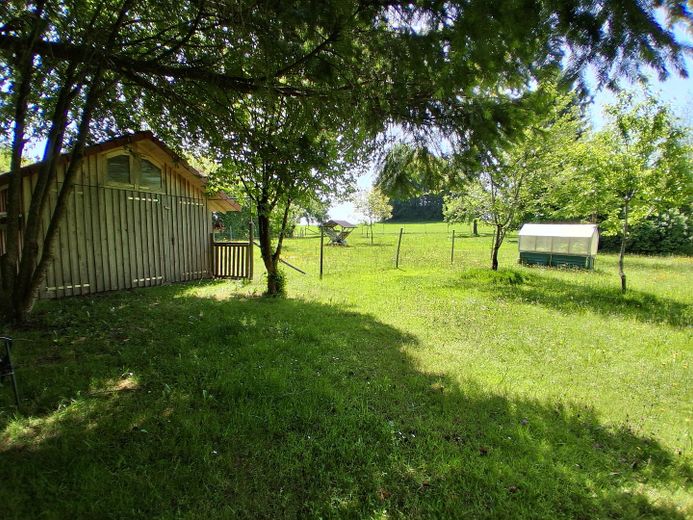 Das besondere Haus, mit sehr großem Grundstück, in einer Region wo andere Urlaub machen – Grundstück-3