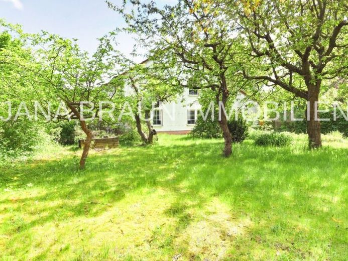 individuelles Einfamilienhaus mit 4 Zimmern und Wintergarten - großer Garten und Werkstatt – Foto 1