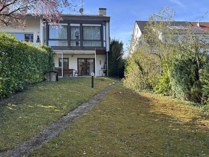 Unterer Garten Südansicht