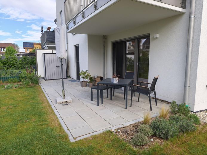 Exklusive 3-Zimmer-Erdgeschosswohnung mit Garten – Terrasse
