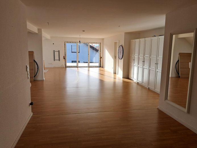 Wohn- und Esszimmer DG 