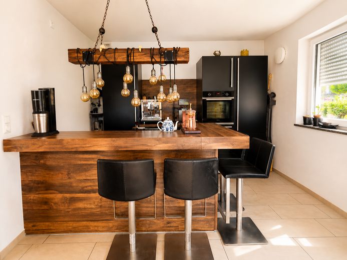 676 m² arsa üzerinde 324 m² kullanım alanına sahip müstakil müstakil ev – Fotoğraf 9