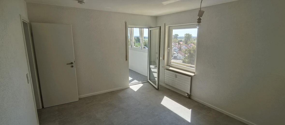 3-Zimmer-Wohnung – frisch renoviert, bezugsfertig – Schlafzimmer 2