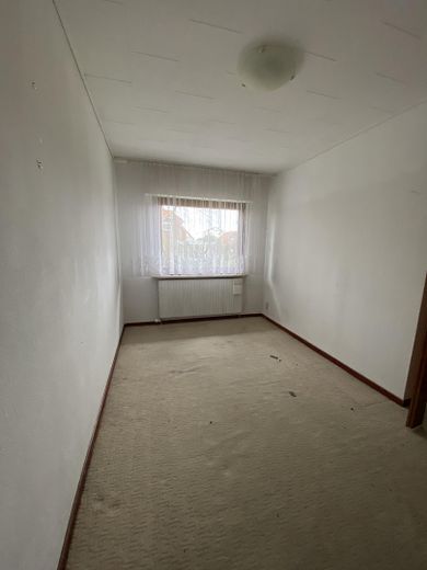 Renovierungsbedürftiges Einfamilienhaus mit großem Garten – Foto 39