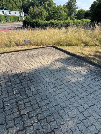 Nähe Basel | 2 Stellplätze inklusive | DG-Wohnung mit Empore | provisionsfrei – Stellplatz 2