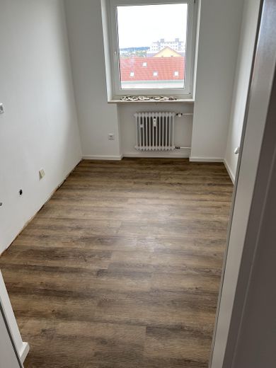 Germering - lichte, ruime 4-kamerwoning – Schlafzimmer 2