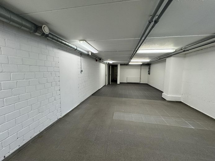 Großer Raum KG