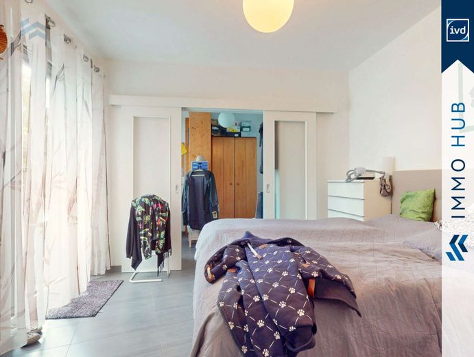 3687182-QmzxUDkNE7ottFFktpxYyWPu-Schlafzimmer.jpg