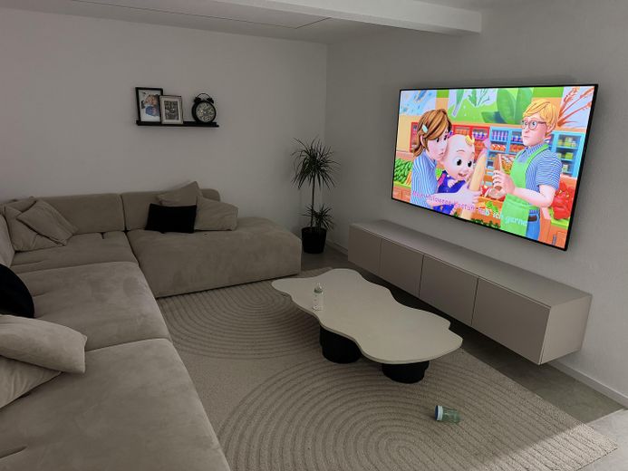 Casa adosada de esquina, garaje, sótano y 5 habitaciones – Venta particular – Foto 2