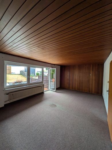 Urokliwy środkowy segment domu szeregowego w spokojnej lokalizacji – Wohnzimmer