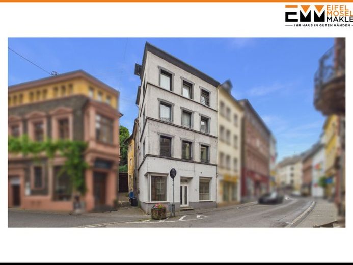 Wohn- und Geschäftshaus – Foto 1
