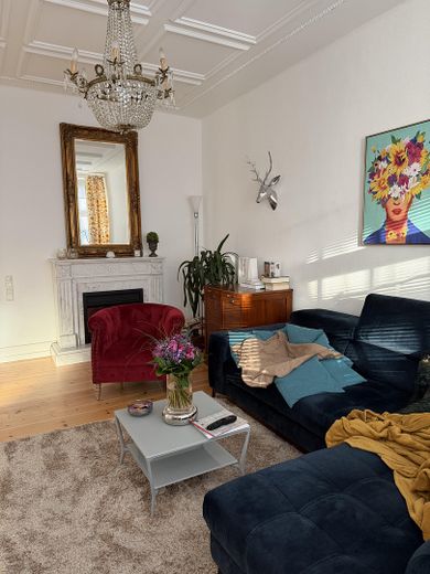 Hermoso piso de 4 habitaciones en un edificio antiguo en el barrio de Kunibertsviertel – Foto 6