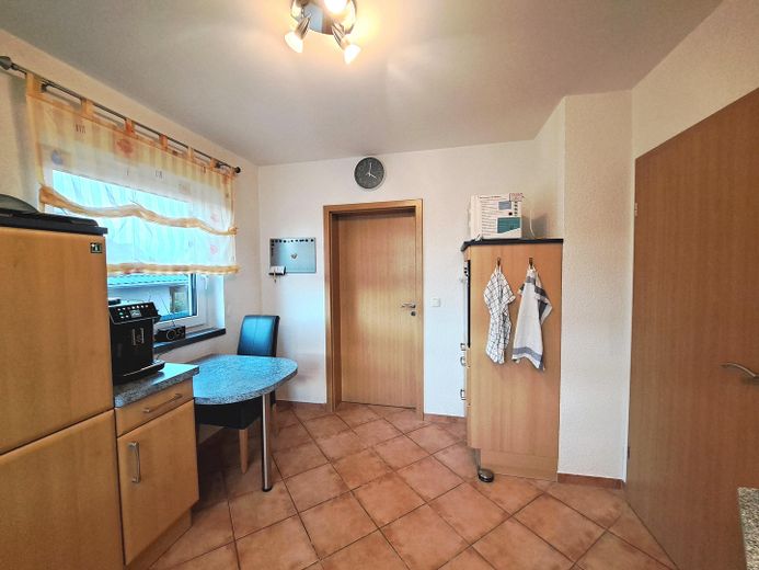 EG - Küche, Blick zum Essz. 