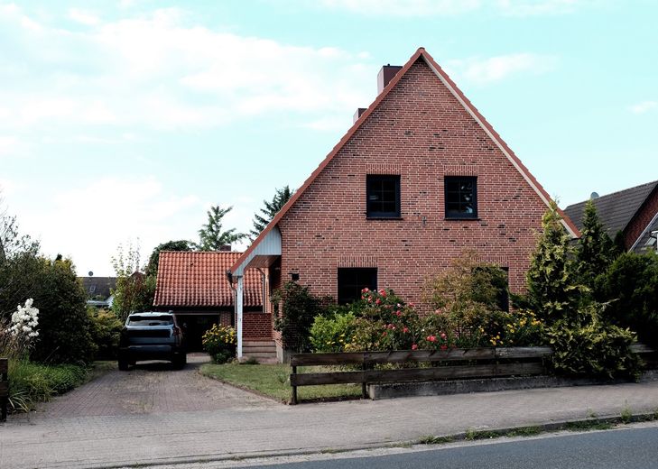 Euer Haus im Grünen – Viel Platz, viel Charme und gute Anbindung nach Lüneburg und Hamburg – Außen