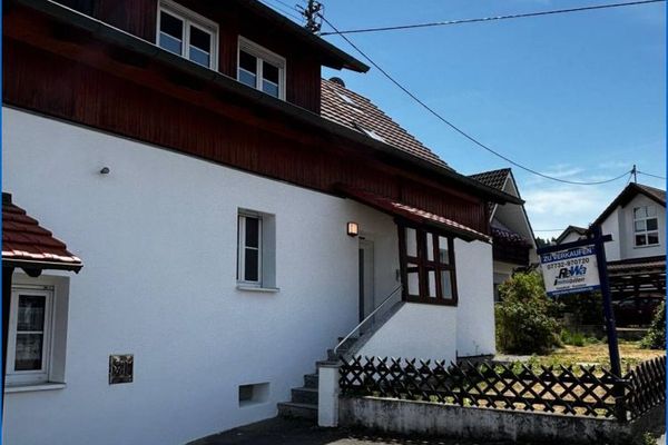 Sehr schön sanierte 4-Zimmer-Wohnung mit ca. 120 m² im ruhigen Zoznegg - sofort bezugsfertig!