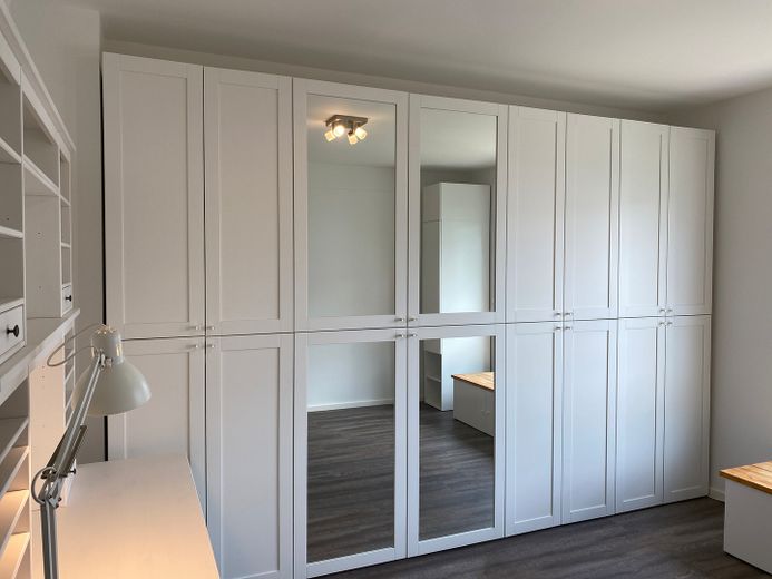 Hochwertig voll ausgestattetes Haus zur befristeten Vermietung – Wohnen auf Zeit – Gastzimmer