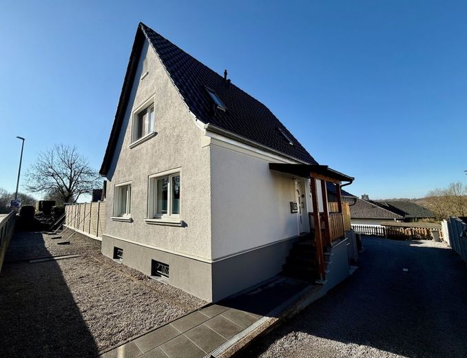 Fröndenberg-Hohenheide: Altbau, aber nicht vom alten Eisen - Energetisch und technisch im TOP Zustand! – Haus kaufen Fröndenberg-Hohenheide