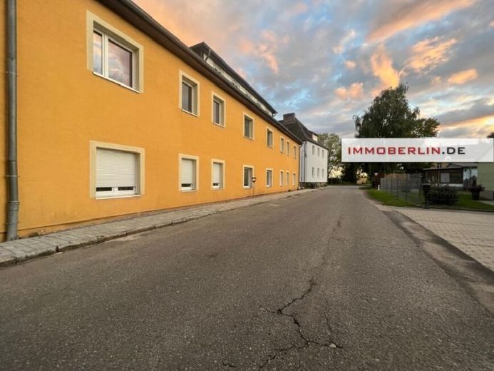 IMMOBERLIN.DE - Sehr attraktives Mehrfamilienhaus in ländlicher Lage – Foto 1