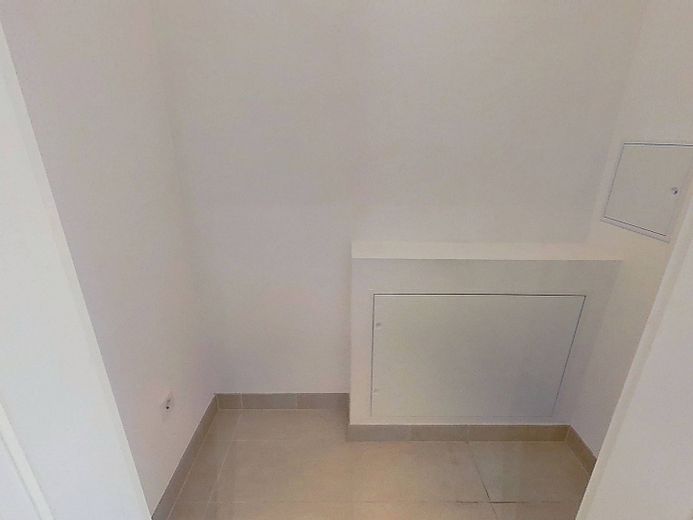 Exklusiver 2-Zimmer-Neubau mit 2 BALKONEN, EBK, Concierge-Service uvm. in den begehrten Heinrich-Heine-Gärten – Abstellraum