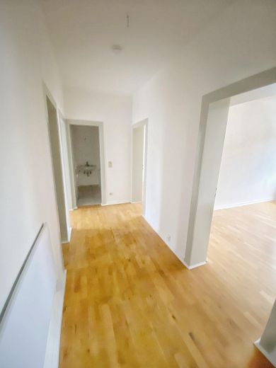 Appartement rénové avec balcon - première occupation après rénovation – Foto 6