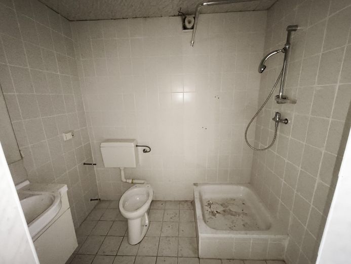 Duschbad EG