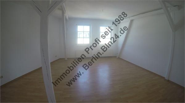 Dachgeschoß - City - Mietwohnung - 2 Personenhaushalt – G0018626