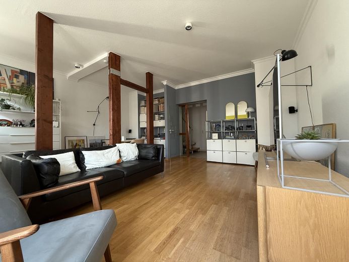 Listed monument-protected maisonette · 137m²· 70 m² roof terrace · elevator · vacant · Leipzig Zentrum-Nord – Wohnzimmer