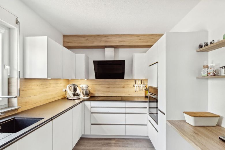 Modernes Einfamilienhaus / Bungalow mit großem Garten und viel Platz für die ganze Familie – Foto 4