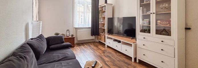 Sonnige 2-Zimmer-Wohnung mit Südbalkon und neuwertiger Einbauküche in Wiesbaden Westend
